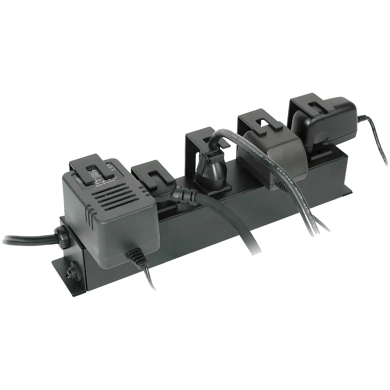 Furman PlugLOCK | 5-Outlet Locking Power Distribution Strip Furman PlugLOCK | 5-Outlet Locking Power Distribution Strip