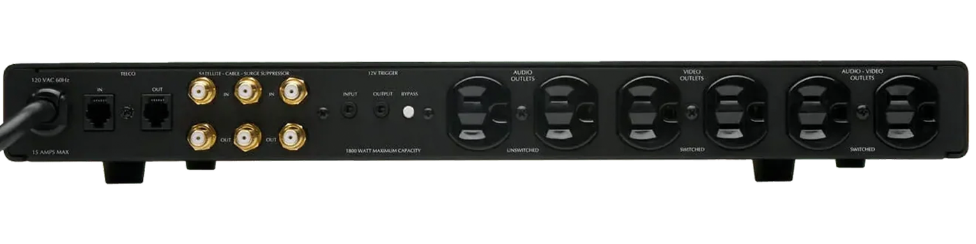 PL-8C 15A Advanced Power Conditioner